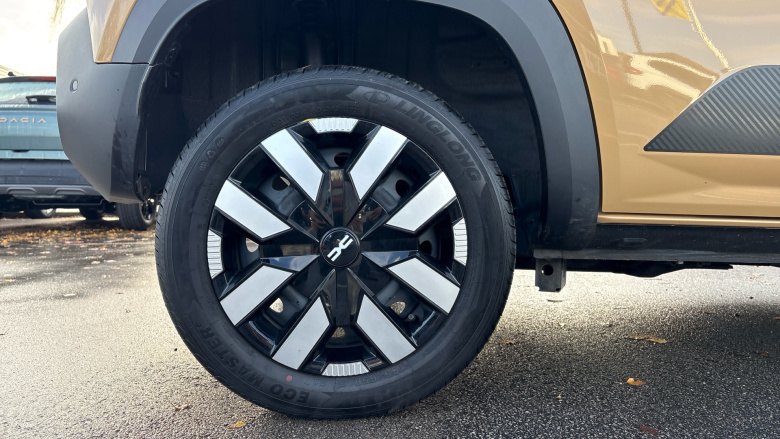 Dacia Spring 27kWh Expression 65 48kW 5dr Auto Electric Hatchback